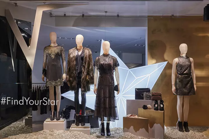 Karen Millen julfönster 2016 av StudioXAG, London – Storbritannien